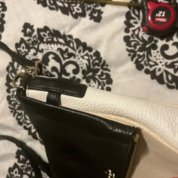 Kate Spade Pebbled Shoulder Handbag - Picture 7 of 7